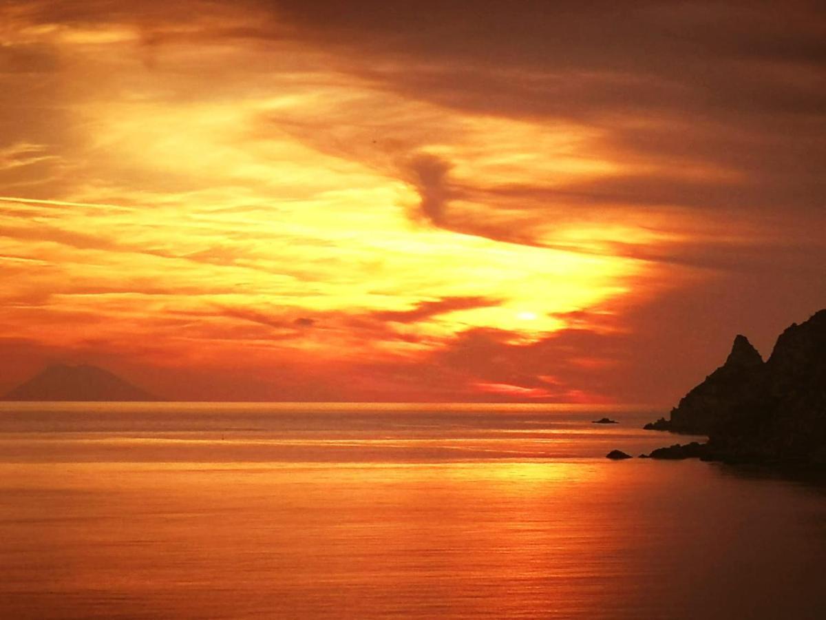 Le Casette Sul Mare Capo Vaticano Luaran gambar