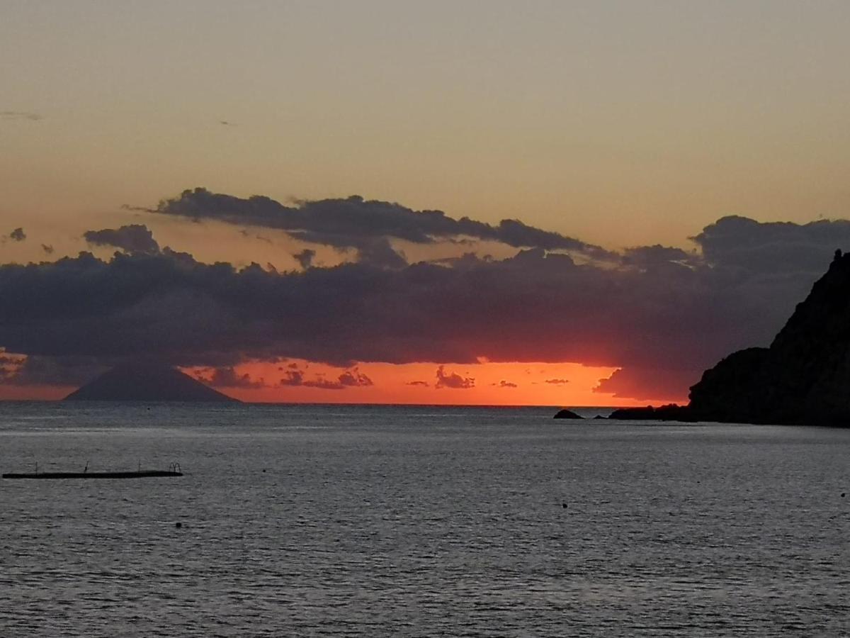 Le Casette Sul Mare Capo Vaticano Luaran gambar